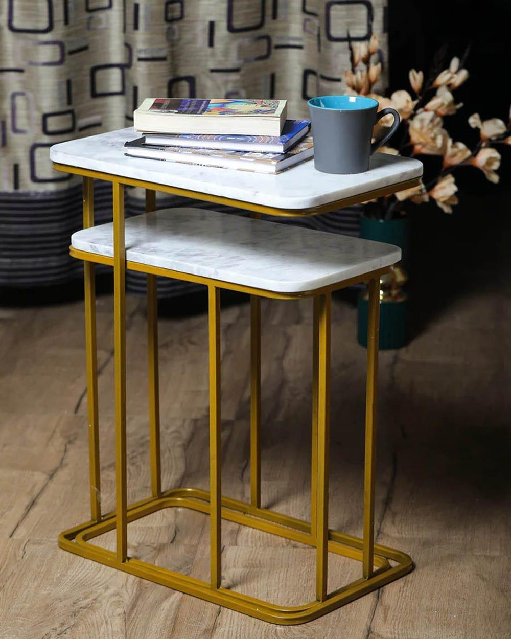 Living room nesting tables