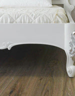 Super King Size Teak Wood Bed Hand Carved with Cushioned Design