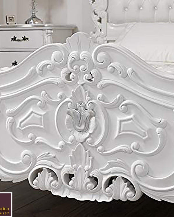 Super king Size Teak Wood Bed Heavy Carved with Cushioned Design