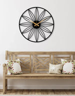 Twelve leaf black wallclock