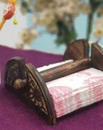 wooden tissue holder