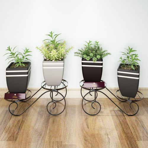 Wooden Twist 2-Tier Wrought Iron Planter Stand (Set of 2)