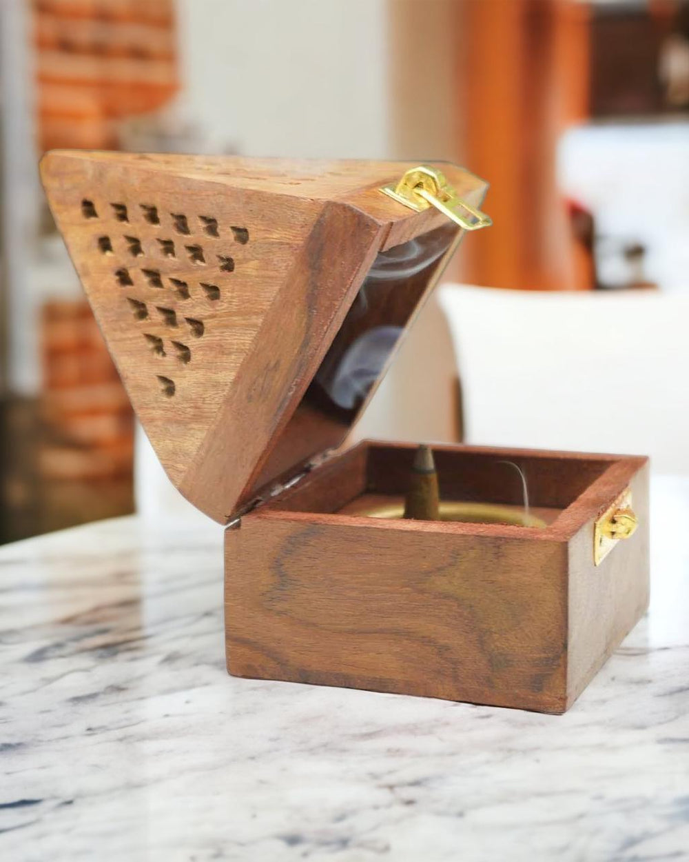 Wooden Twist Hovel Style Sheesham Wood Bakhoor Incense Holder - Bloomart