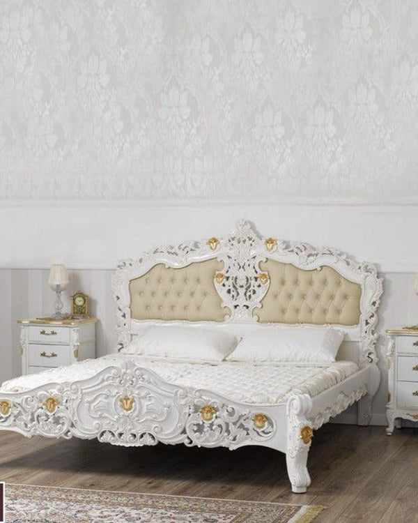 Super King Size Teak Wood Bed Heavy Carved with Cushioned Design