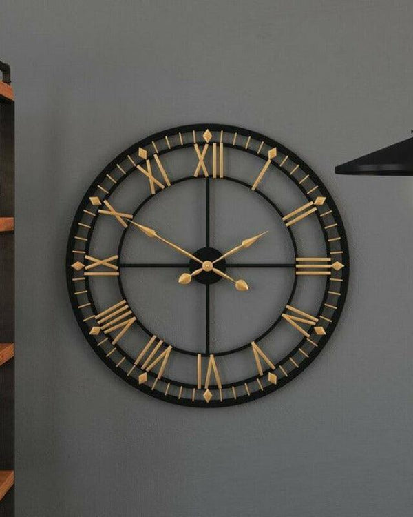 Black & Golden Minimalist Wall Clock - Bloomart